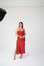 Carregar imagem no visualizador da galeria, Slip Dress Dream - Vermelho
